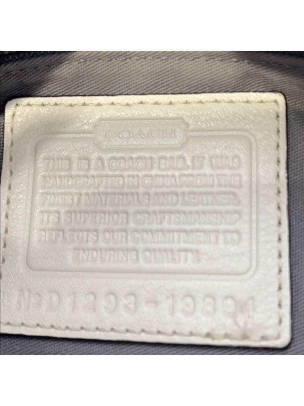 Coach bag. - Picture 4 of 6